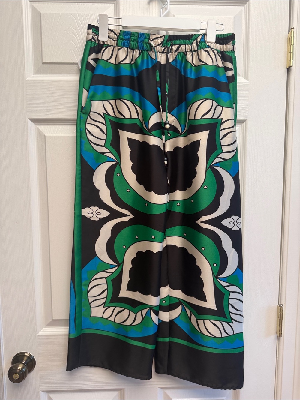 Zara Green, Blue, Black & Cream Wide-Leg Printed Pants